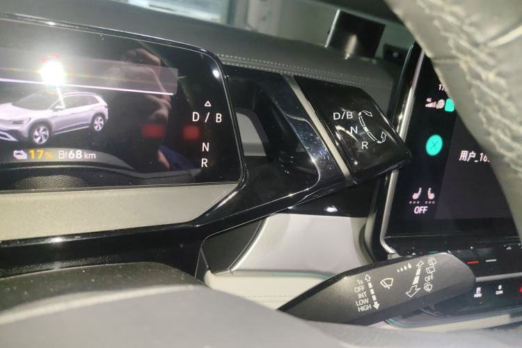 Used Volkswagen ID.6 CROZZ 2021 Long-Range PRO Edition
