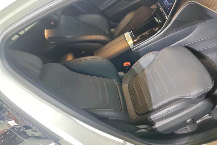 Used Mercedes-Benz C-Class 2023 Revised C 200 L Sport Edition