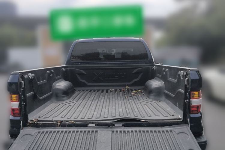 Used Huanghai N3 2018 2.4T Automatic 2WD Prestige Edition 4K22D4T
