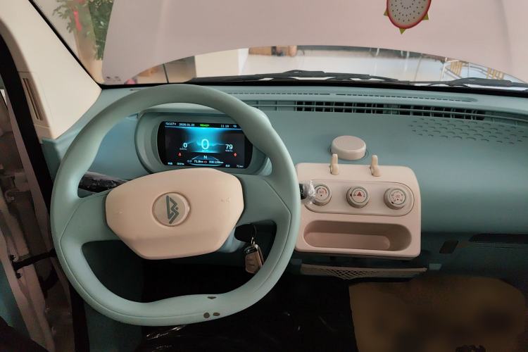 Used  uni 2025 Mildly Sweet Version 11.52 kWh
