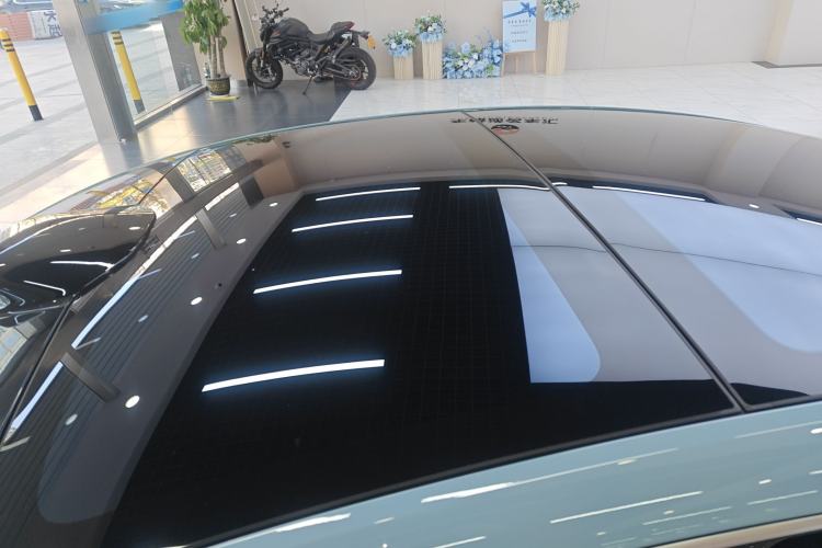 Used Hima Luxeed S7 2025 785 km Ultra