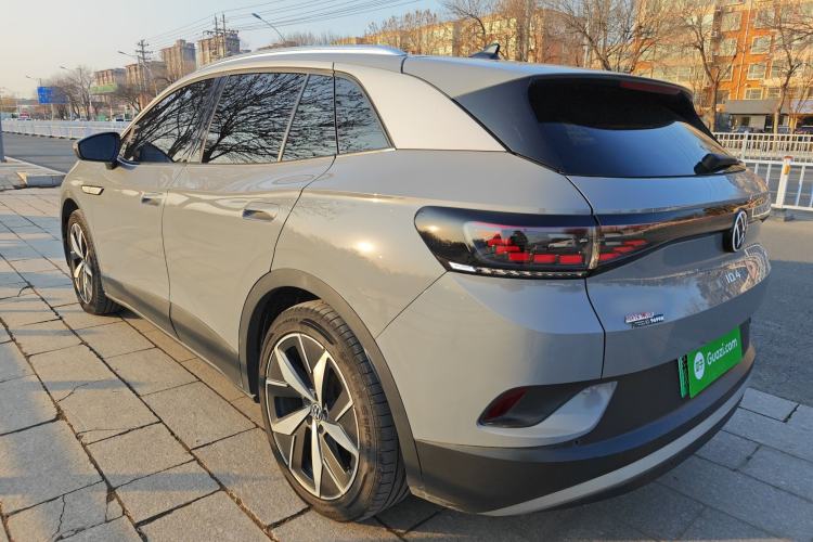 Used Volkswagen ID.4 CROZZ 2021 Long-Range PURE+ Two-Wheel Drive Version
