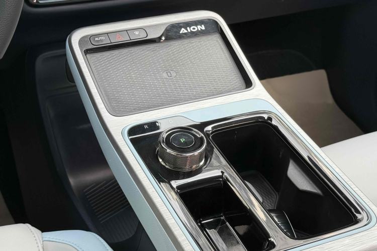 Used AION Y 2021 70 Enjoyment Tech Edition
