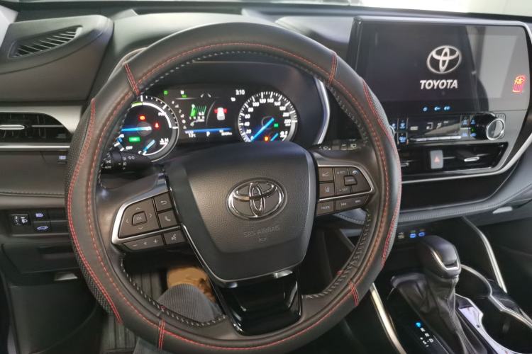 Used Toyota Highlander 2022 Dual-Engine 2.5L Four-Wheel Drive Prestige Version 7 Seats