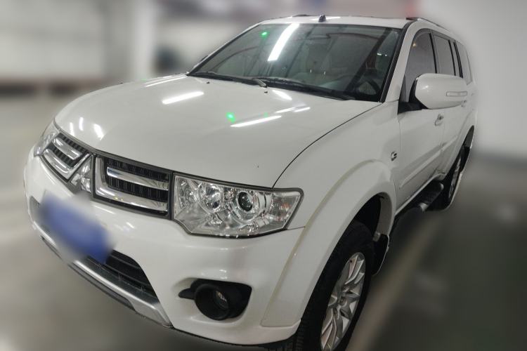 Used Mitsubishi Pajero Sport 2013 3.0L Automatic Two-Wheel Drive Luxury Edition