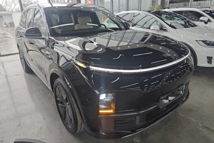 Used Li Auto L8 2024 Pro Model
