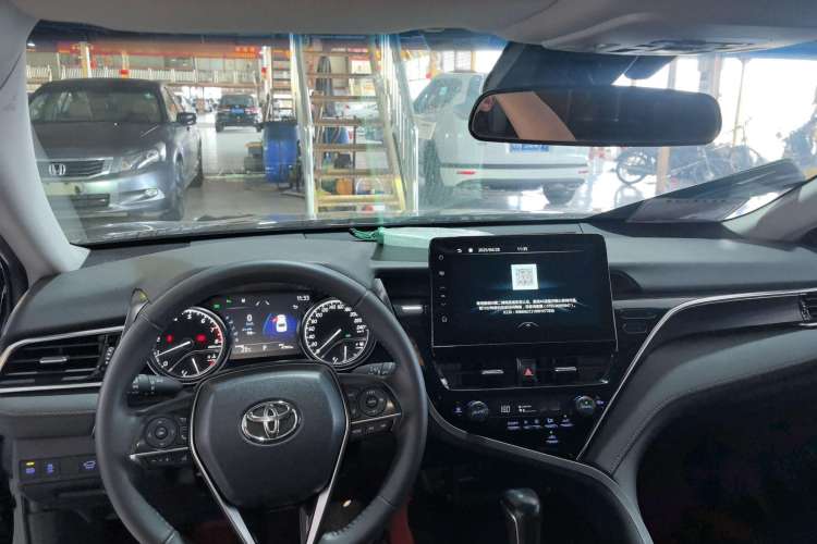 Used Toyota Camry 2021 2.0G Luxury Edition
