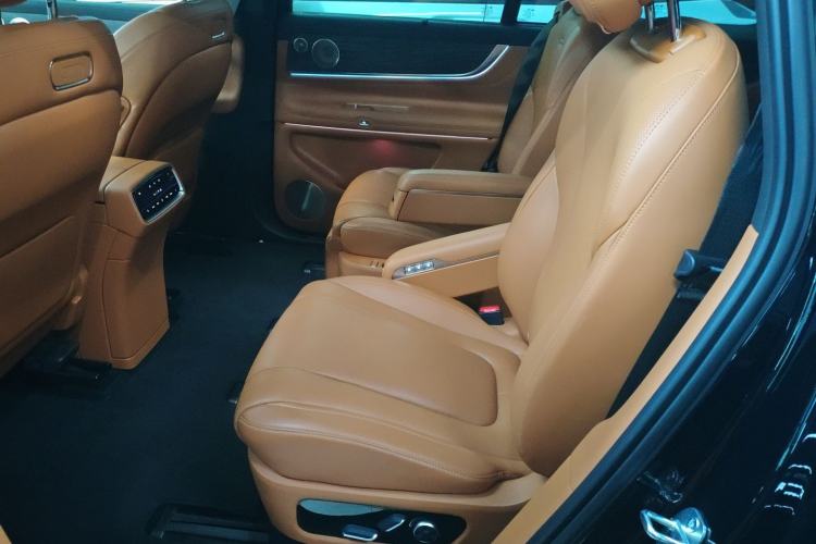 Used Hima AITO M9 2024 Range-Extended Ultra Version 42 kWh 6-Seater Model
