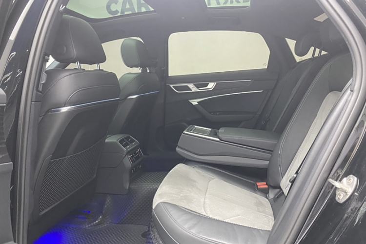 Used Audi A6L 2023 Updated 45 TFSI quattro Prestige Dynamic Edition
