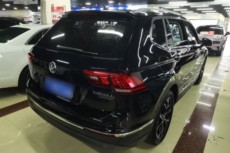Used Volkswagen Tiguan L 2019 330TSI Automatic Two-Wheel Drive Smart Luxury Version China V Emission Standard
