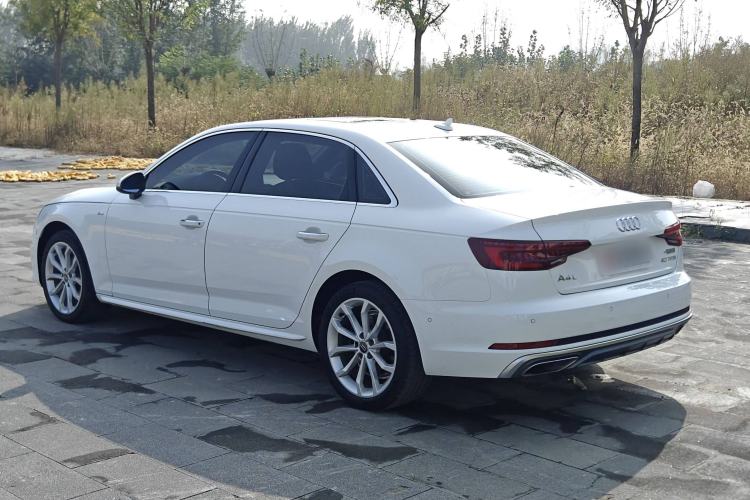 Used Audi A4L 2019 40 TFSI Fashion Edition China VI Emission Standard
