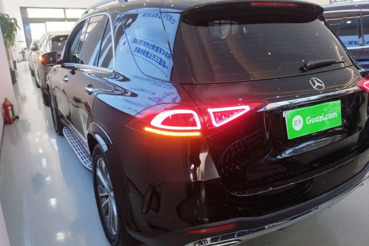 Used Mercedes-Benz GLE 2022 GLE 350 4MATIC Stylish Model
