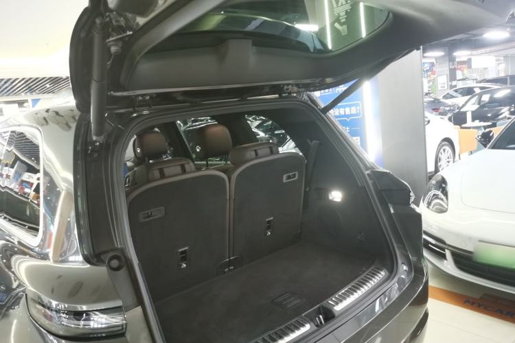 Used Li Auto L9 2022 Max model
