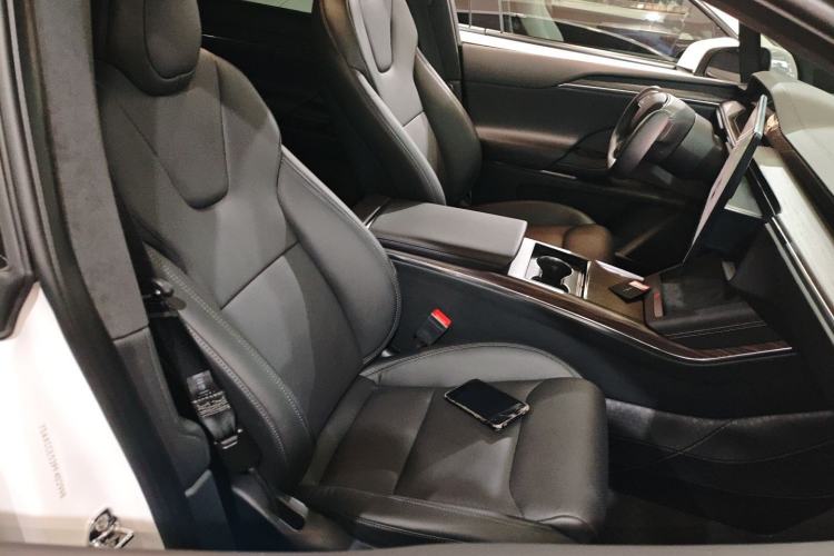 Used Tesla Model X 2023 Dual-Motor All-Wheel-Drive Version