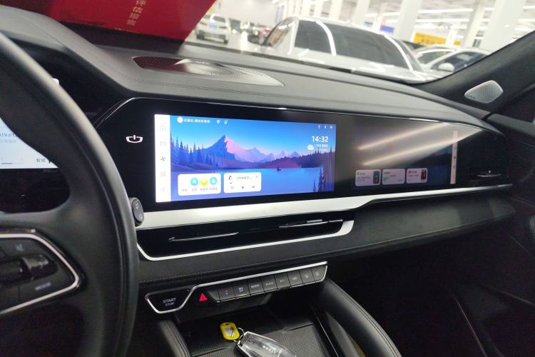 Used Geely Auto Monjaro L 2024 2.0TD High-Power Automatic Two-Wheel Drive Skyline Edition
