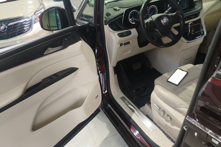 Used Buick GL8 2020 Avenir Avia Six-Seat Deluxe Edition
