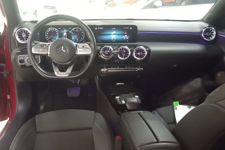 Used Mercedes-Benz A-Class 2021 A 200 L Sport Sedan Fashion Model
