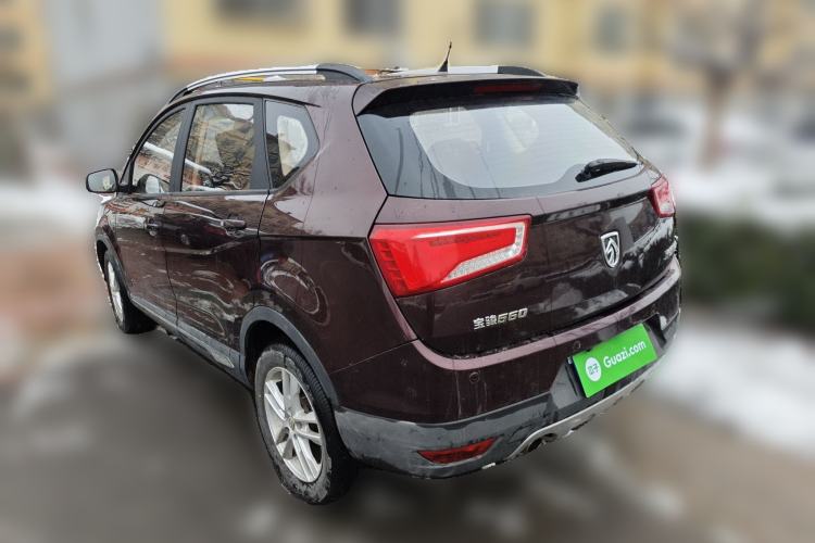 Used Baojun 560 2015 1.8L manual Comfort trim level