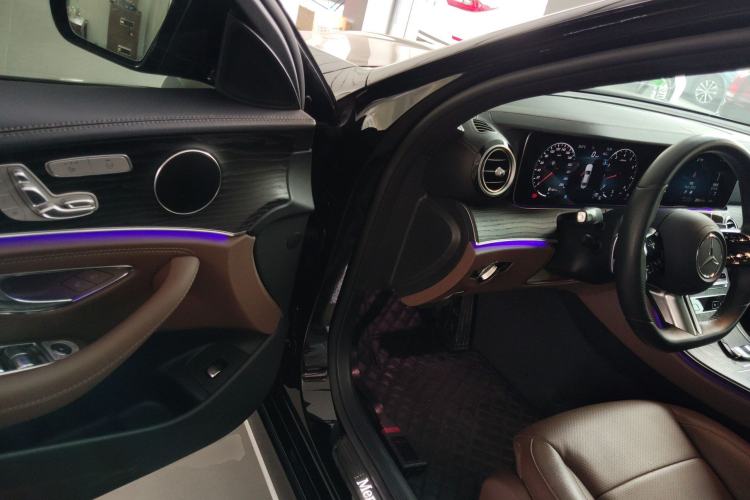 Used Mercedes-Benz E-Class 2022 E 300 L Sporty and Stylish Model
