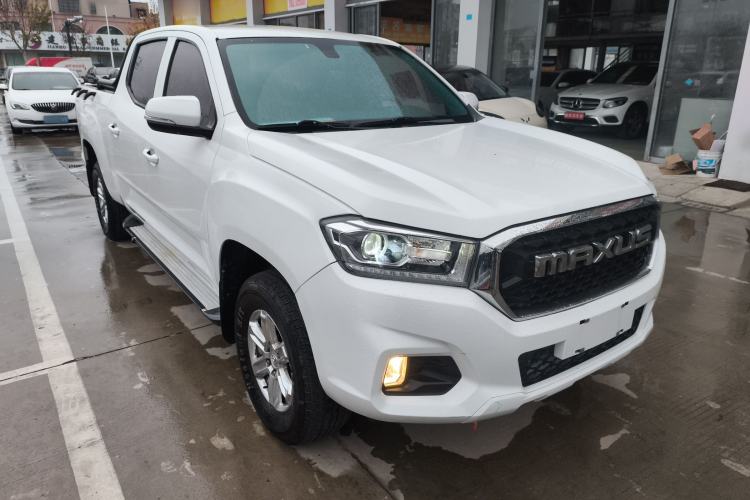 Used SAIC MAXUS T70 2019 2.0T Diesel Automatic Two-Wheel Drive Comfort Edition with Long Bed and High Ground Clearance
