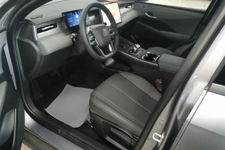 Used BYD Qin PLUS 2025 EV Smart Drive Edition 420KM Leading Model