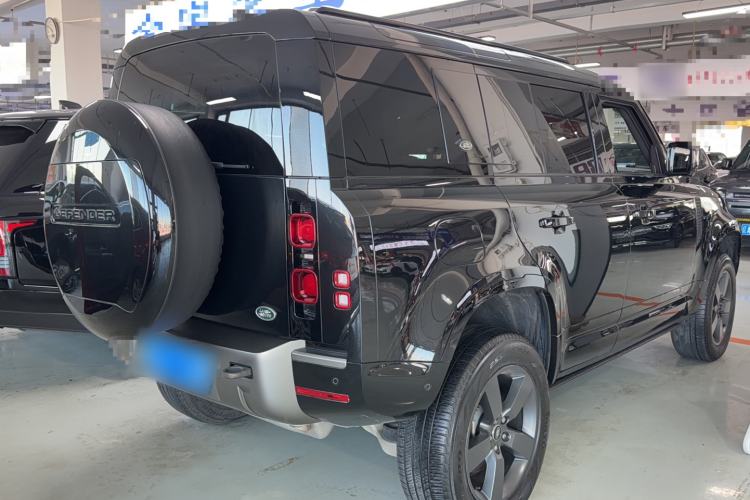 Used Land Rover Defender 2021 110 P400 X-DYNAMIC HSE
