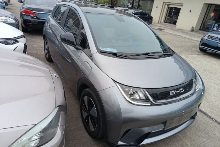 Used BYD Dolphin 2023 420 km Fashion Edition
