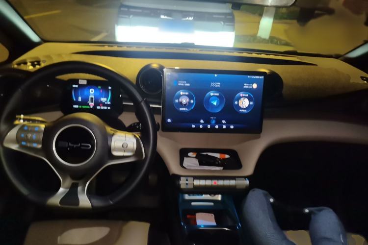 Used BYD Dolphin 2023 420 km Fashion Edition