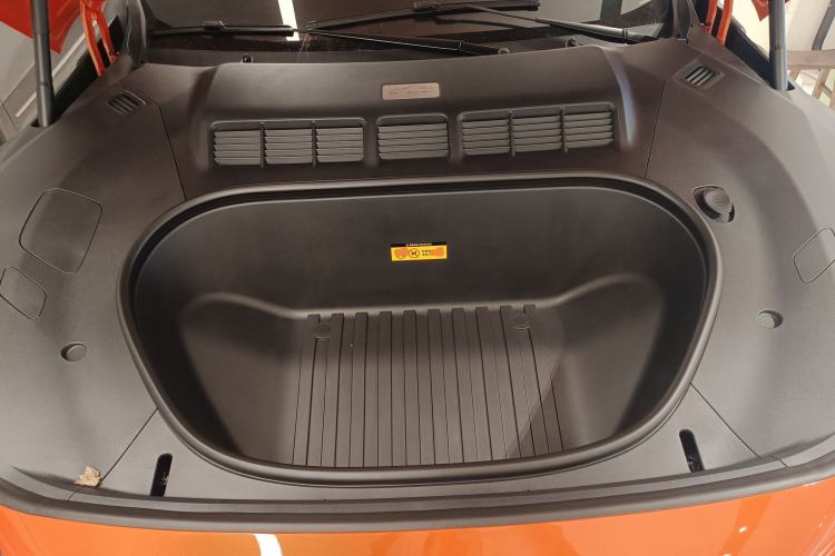 Used  YU7 2025 Ultra-Long Range All-Wheel Drive Pro Version
