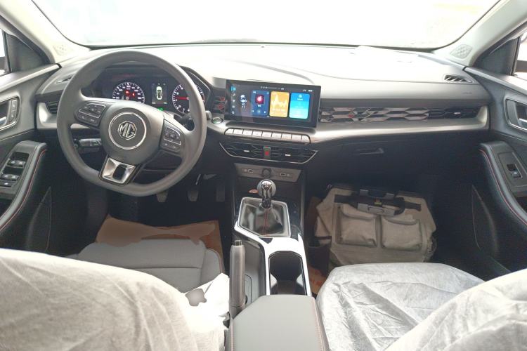 Used MG 5 2023 180 DVVT Manual Fashion Edition