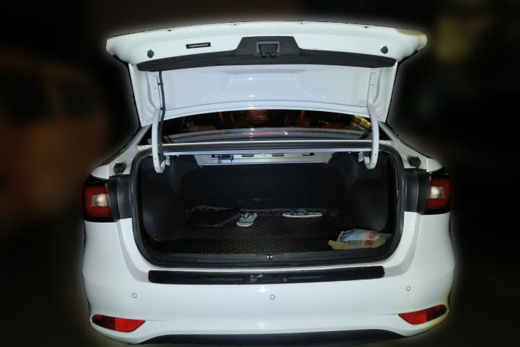 Used Roewe i5 2019 20T Automatic Intelligent Connectivity Super-Power Supreme Edition