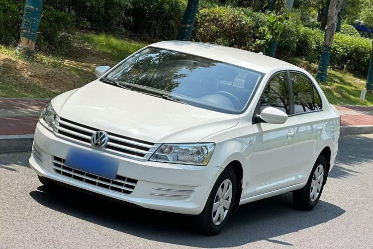 Used Volkswagen Santana 2015 1.6L Manual Fashion Edition
