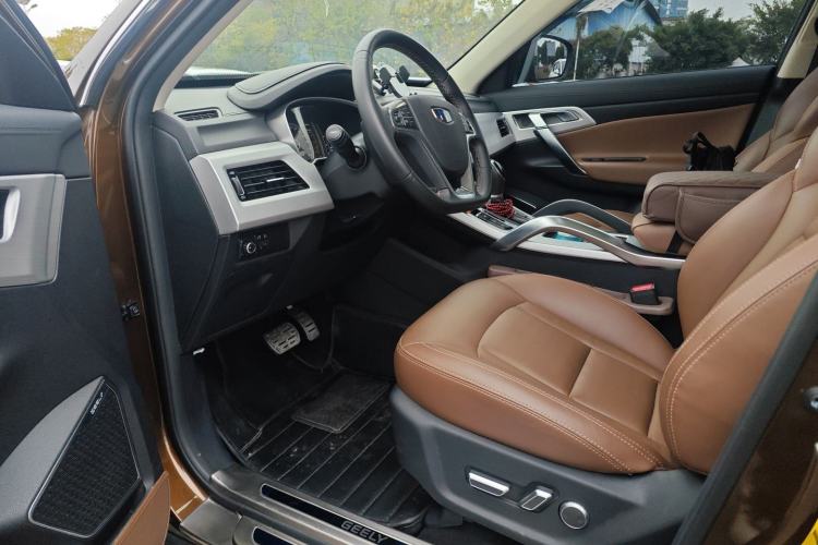 Used Geely Auto Emgrand X7 Sport 2016 1.8TD Automatic ZhiZun Version
