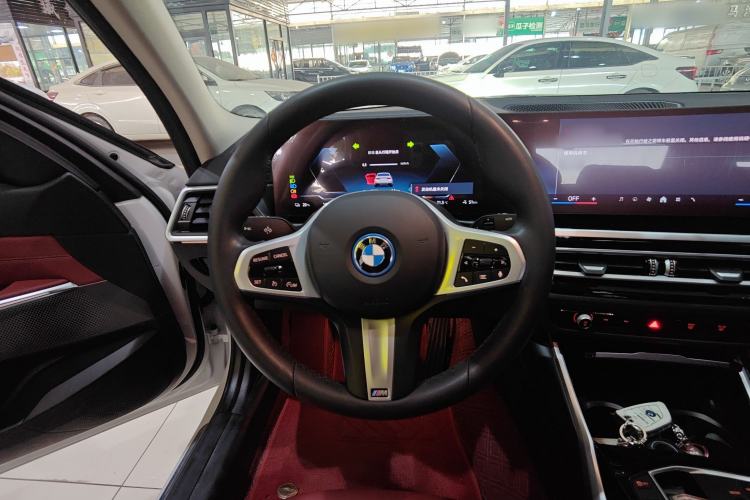 Used BMW i3 2024 eDrive 35 L
