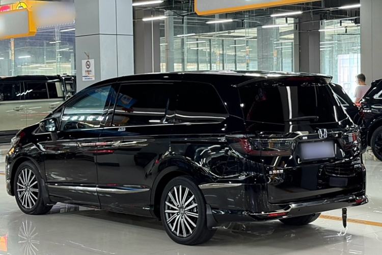Used Honda Elysion 2022 2.0L eHEV Luxury Edition
