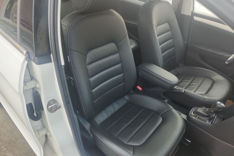 Used Volkswagen Jetta 2013 1.6L Automatic Luxury Model
