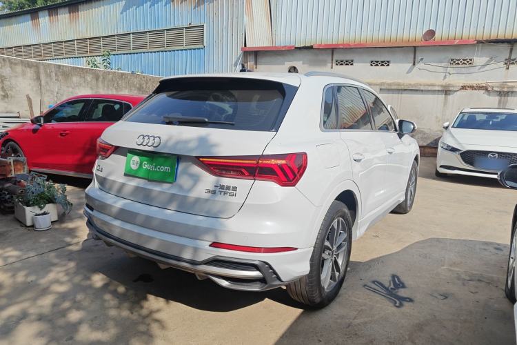 Used Audi Q3 2022 35 TFSI Progressive Dynamic Edition
