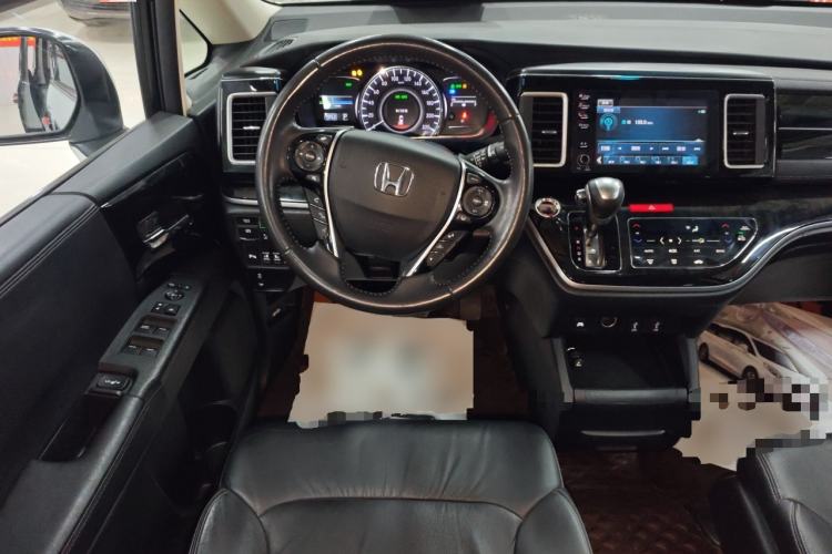 Used Honda Elysion 2019 2.0L Hybrid Supreme Edition

