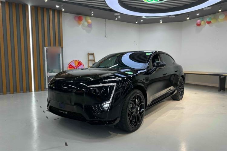 Used Avatr 11 2022 011 MMW Collaboration Limited Edition