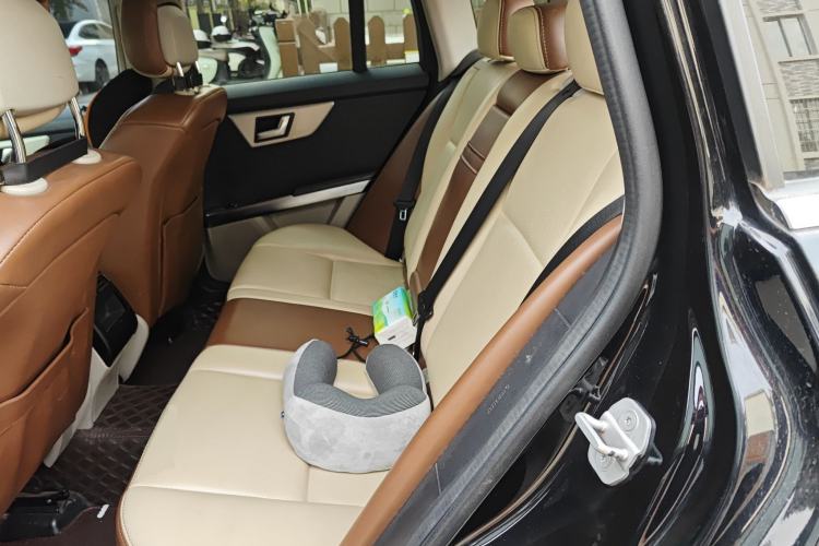 Used Mercedes-Benz GLK-Class 2013 GLK 300 4MATIC Dynamic Sunroof Model
