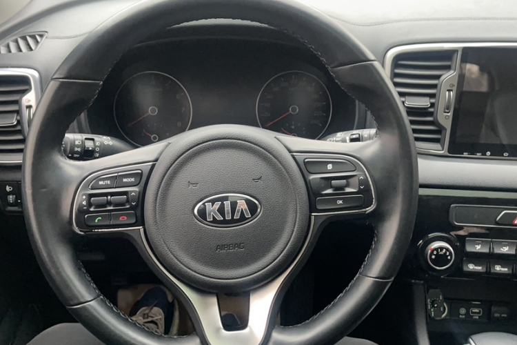 Used Kia KX5 2016 2.0L Automatic 2WD GLS
