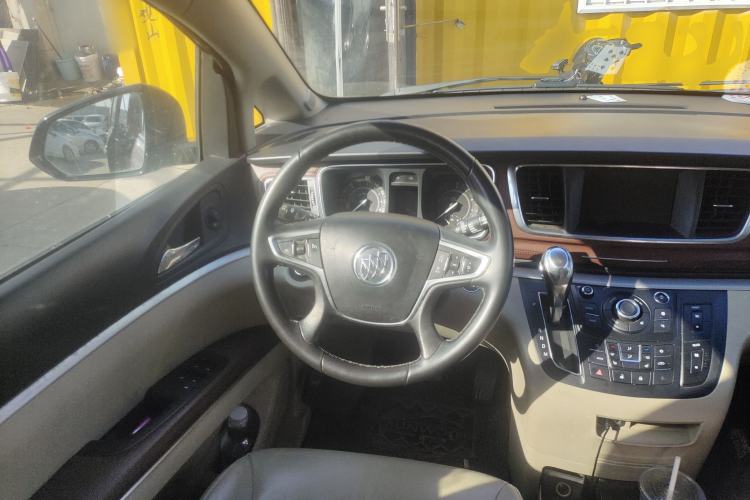 Used Buick GL8 2018 28T Prestige Version China VI Standard
