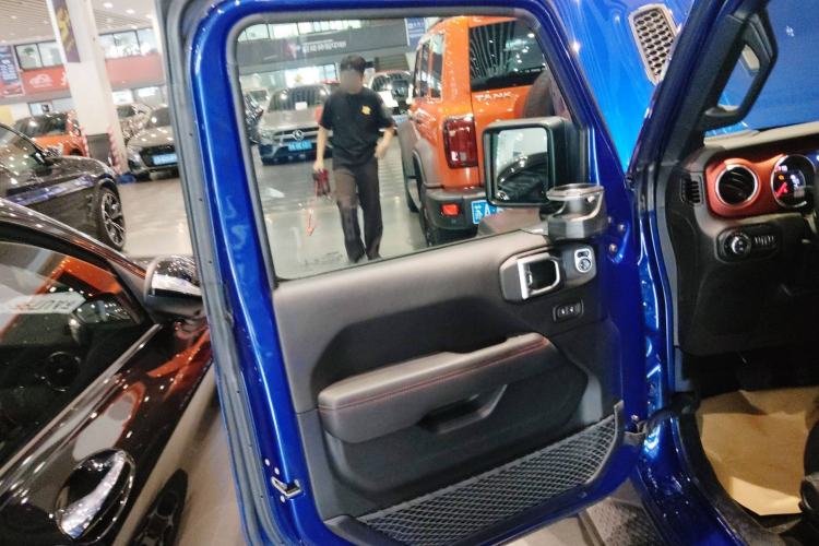 Used  Wrangler 2019 2.0T Rubicon Four-Door Version China VI Emission Standard
