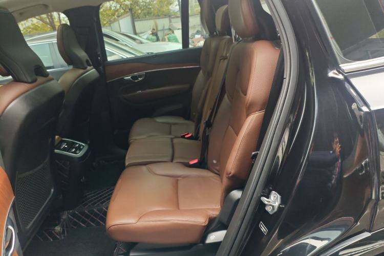 Used Volvo XC90 2019 T6 Zhiyi Edition 7-Seater China VI Standard
