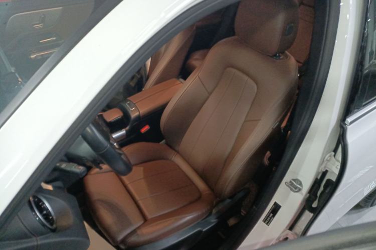 Used Mercedes-Benz GLB 2022 Second Facelift GLB 200 Fashion Edition
