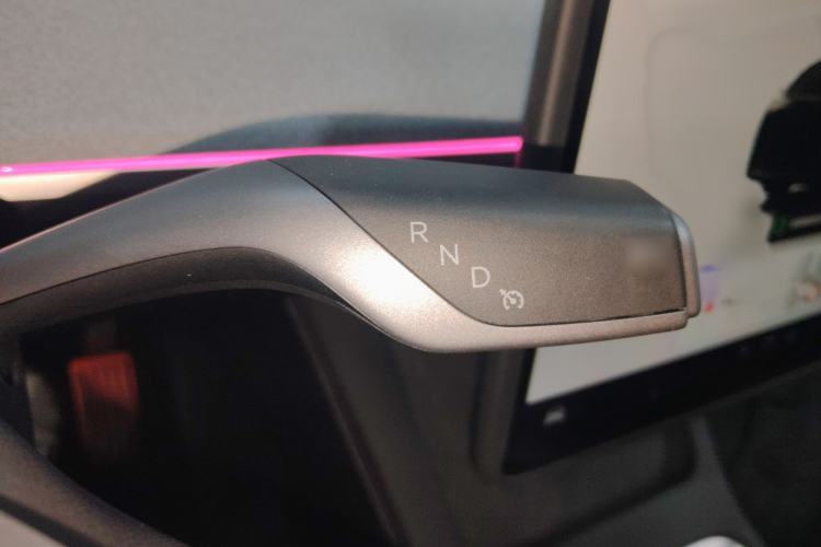 Used Tesla Model Y 2024 Rear-Wheel-Drive Version