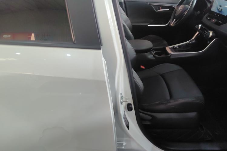 Used Toyota Wildlander 2023 2.0L CVT Two-Wheel Drive Urban Edition