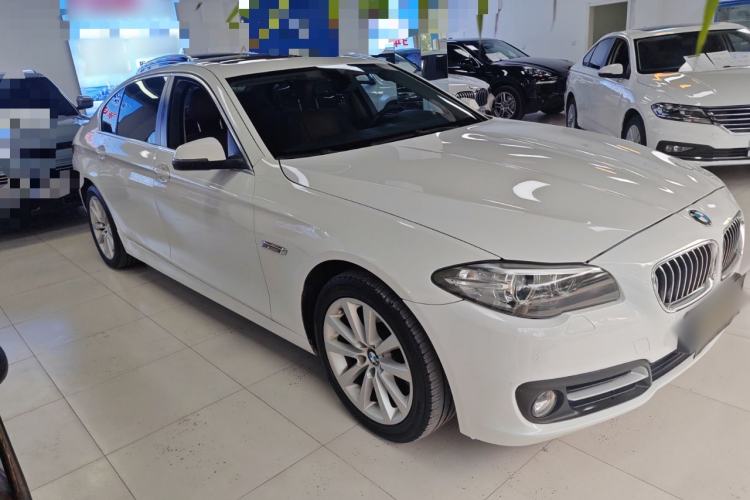 Used BMW 5 Series 2014 528Li Leading Model
