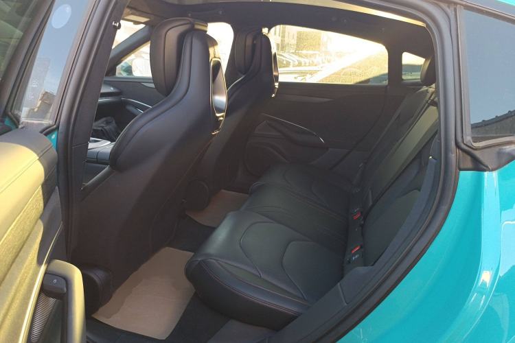 Used  SU7 2024 Four-Wheel-Drive Max Founder's Edition
