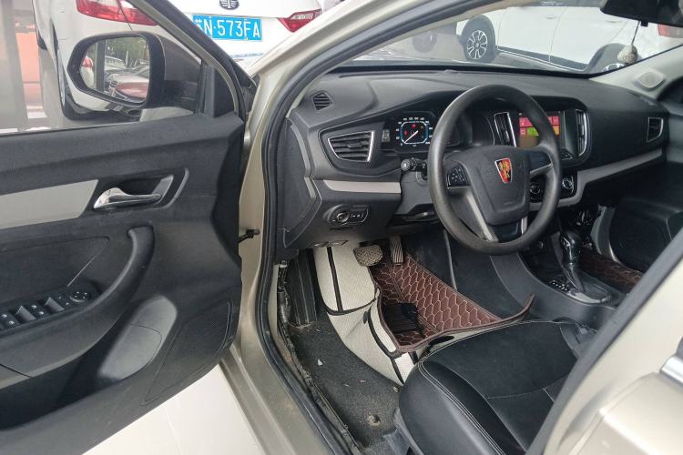 Used Roewe 360 2017 1.5L Automatic Smart Screen Version
